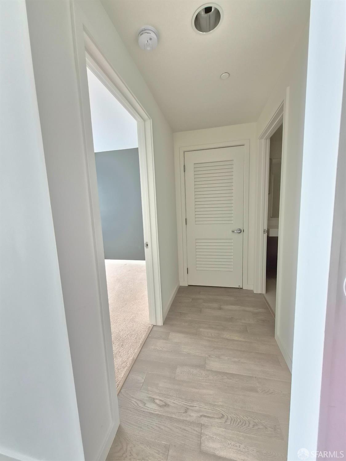 Detail Gallery Image 12 of 20 For 10 Innes Ct #304,  San Francisco,  CA 94124 - 2 Beds | 2 Baths