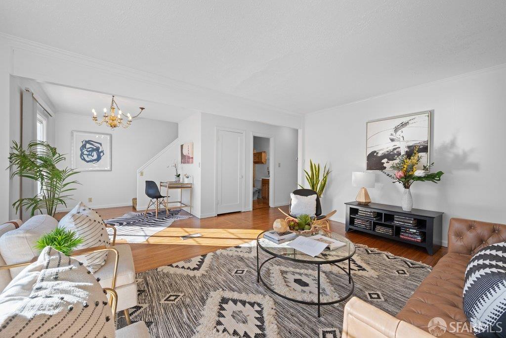 Detail Gallery Image 6 of 30 For 72 Cielito Dr, San Francisco,  CA 94134 - 4 Beds | 2 Baths