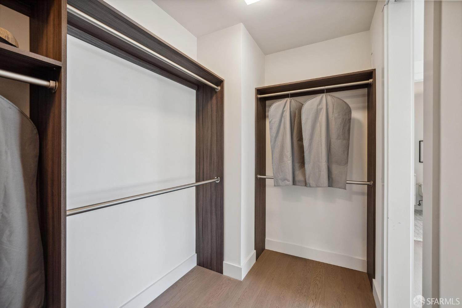 Photo #30: 425092944 Listing: Photo #30