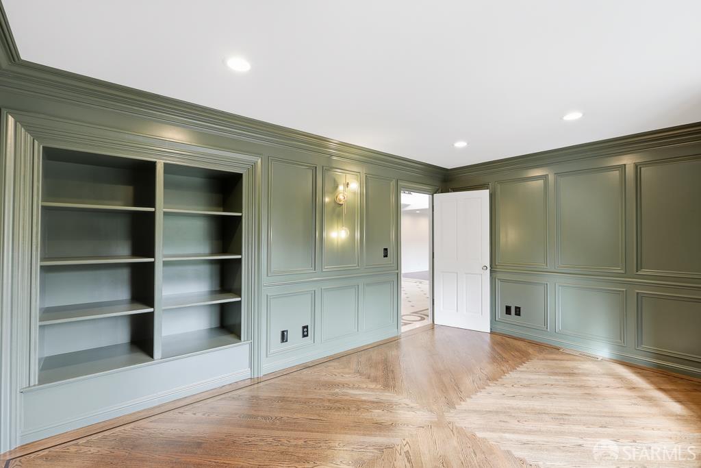 Detail Gallery Image 12 of 92 For 760 Chateau Dr, Hillsborough,  CA 94010 - 6 Beds | 8 Baths