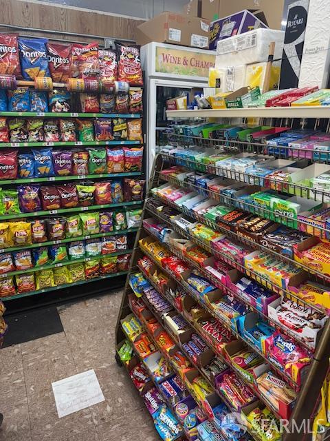 Detail Gallery Image 5 of 10 For 2701 20th Ave, San Francisco,  CA 94110 - – Beds | – Baths