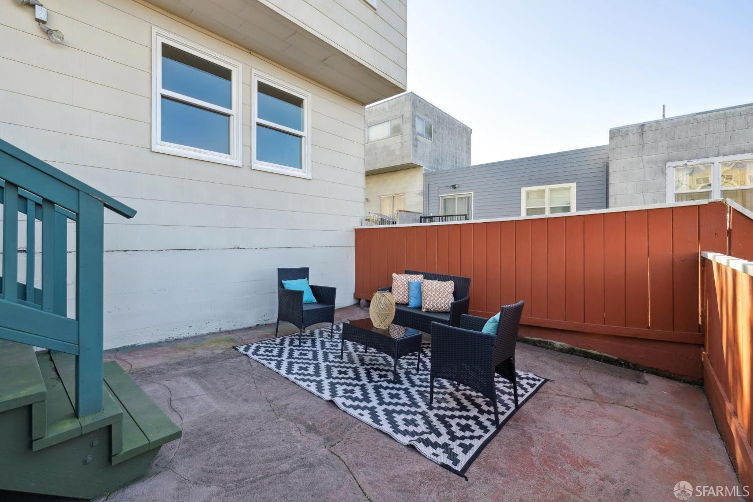 Detail Gallery Image 68 of 73 For 2030 Ortega St, San Francisco,  CA 94122 - 3 Beds | 2 Baths