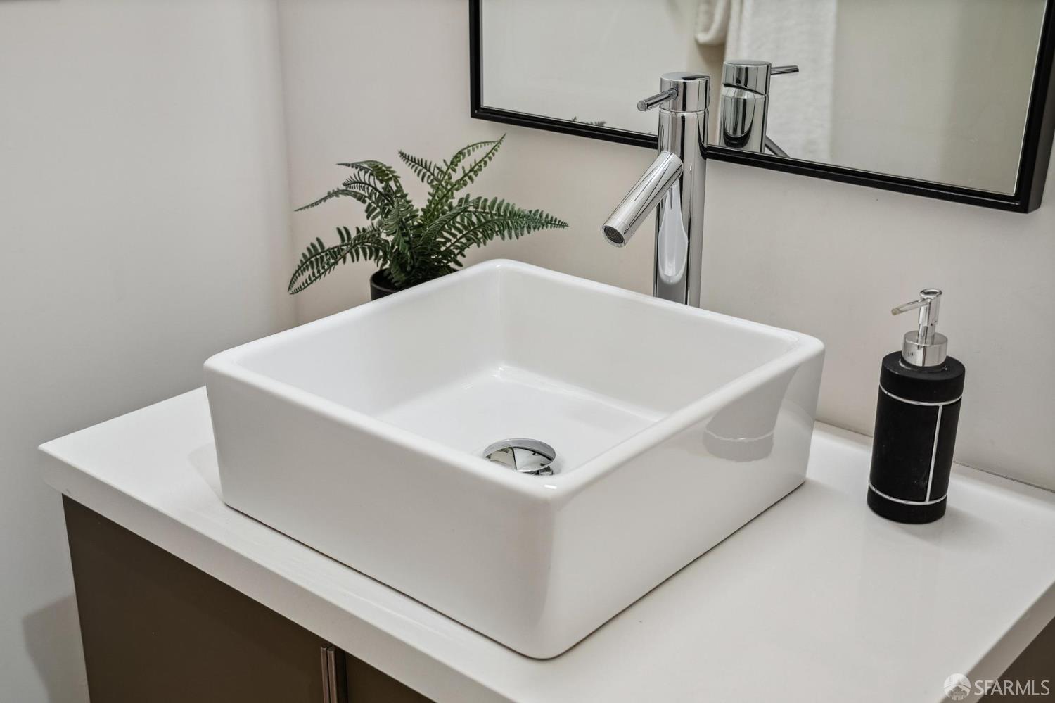 Photo #39: 425092944 Listing: Photo #39