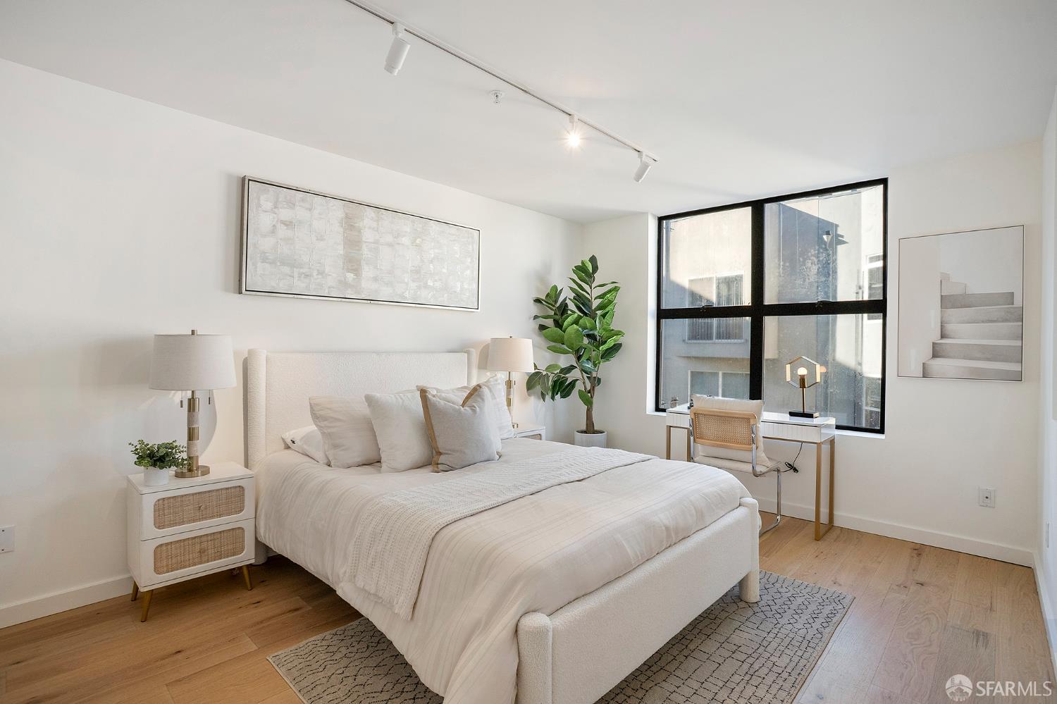 Photo #12: 425090131 Listing: Photo #12