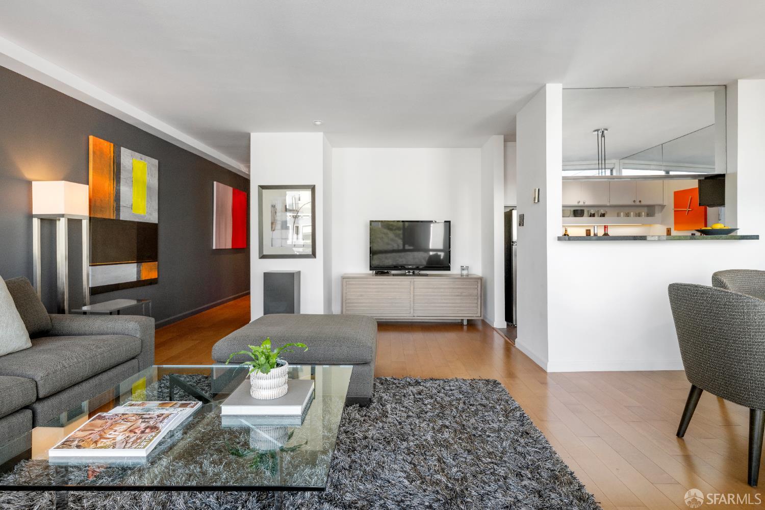 Detail Gallery Image 3 of 15 For 455 Vallejo St #309,  San Francisco,  CA 94133 - 1 Beds | 1 Baths