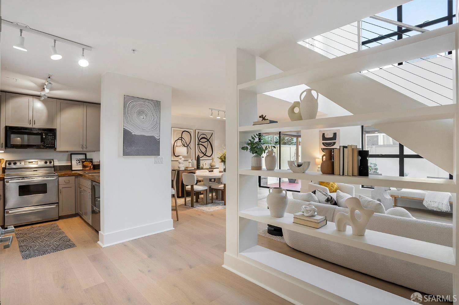 Photo #7: 425090131 Listing: Photo #7