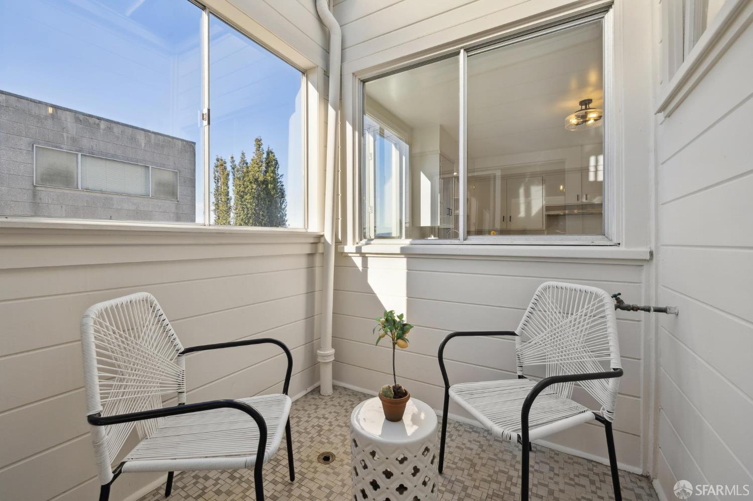 Detail Gallery Image 25 of 73 For 2030 Ortega St, San Francisco,  CA 94122 - 3 Beds | 2 Baths