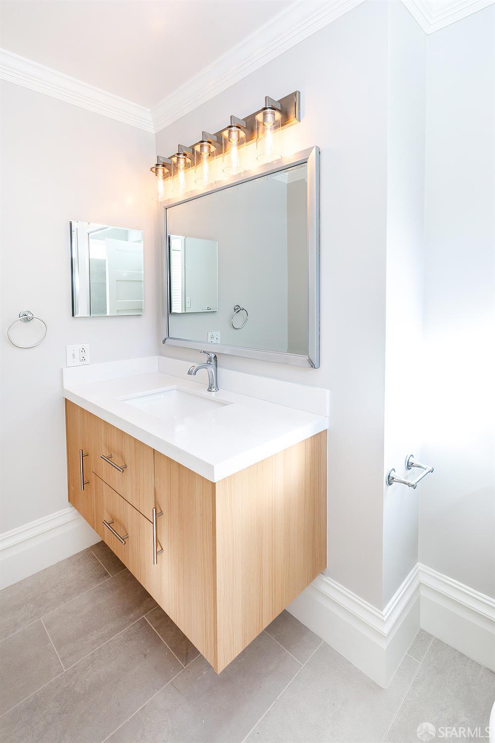 Detail Gallery Image 14 of 29 For 2759 Union St, San Francisco,  CA 94123 - 2 Beds | 2 Baths