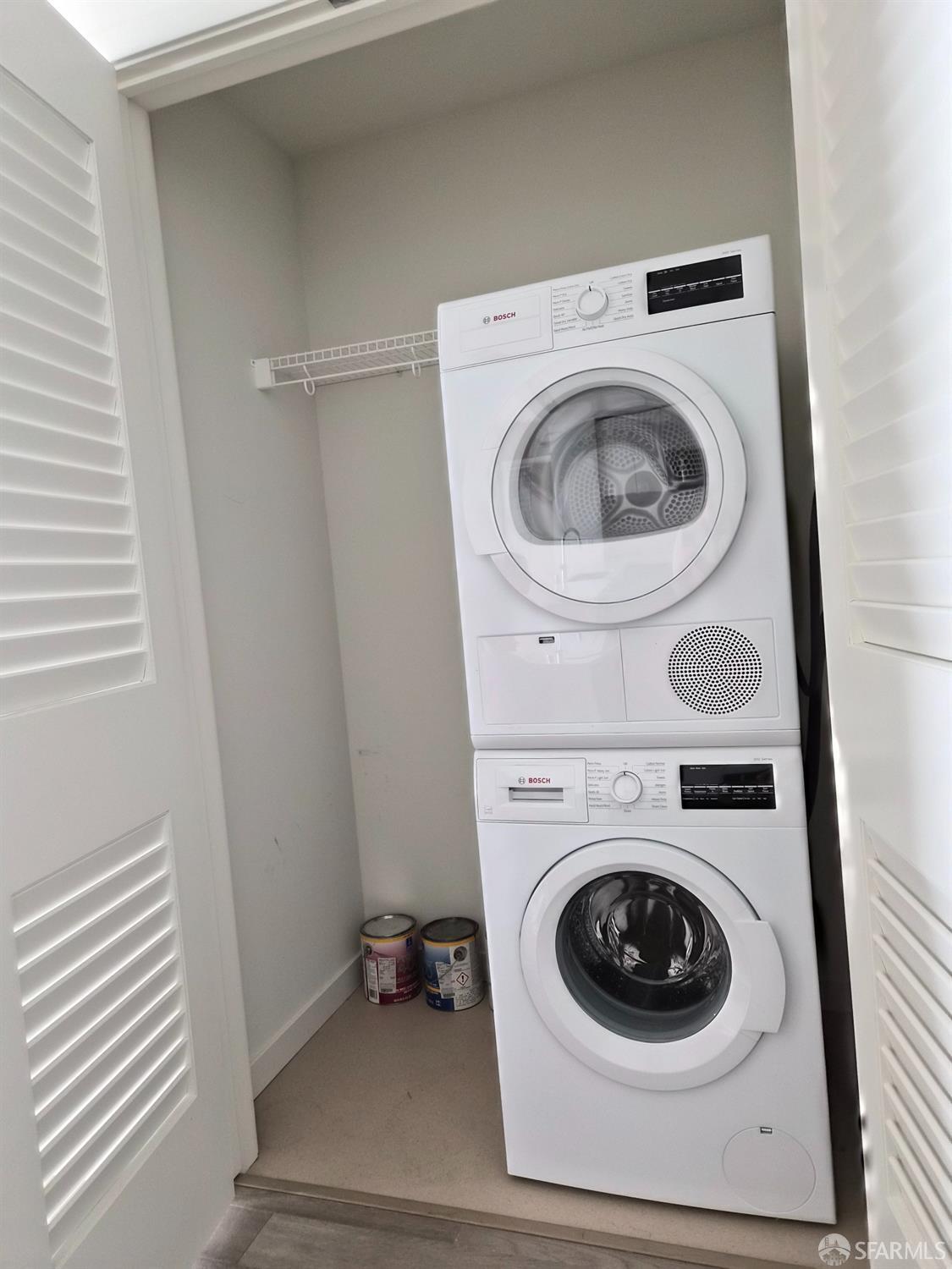 Detail Gallery Image 15 of 20 For 10 Innes Ct #304,  San Francisco,  CA 94124 - 2 Beds | 2 Baths