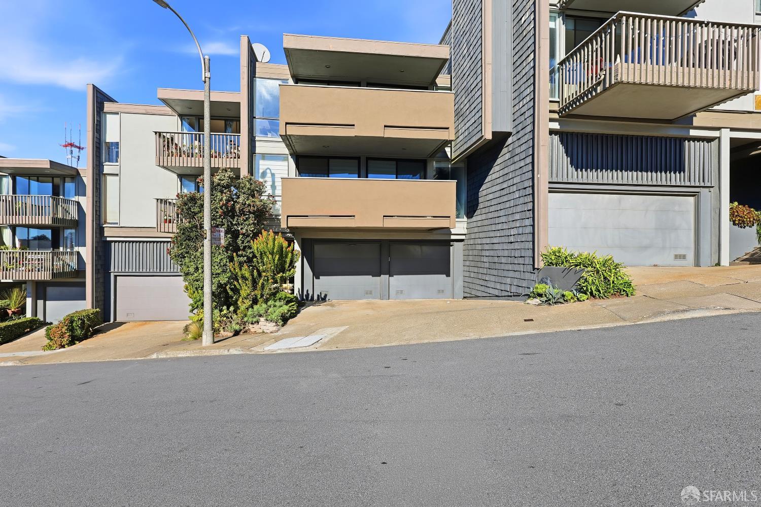 Photo #1: 426094939 Listing: Photo #1