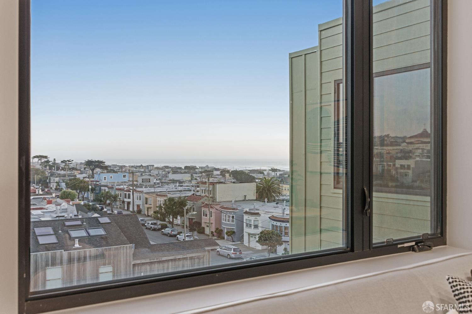 Detail Gallery Image 42 of 51 For 3945 Judah St #404,  San Francisco,  CA 94122 - 2 Beds | 2 Baths
