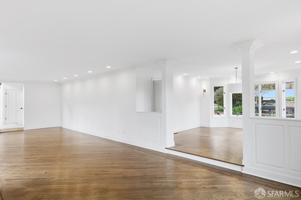 Detail Gallery Image 10 of 92 For 760 Chateau Dr, Hillsborough,  CA 94010 - 6 Beds | 8 Baths