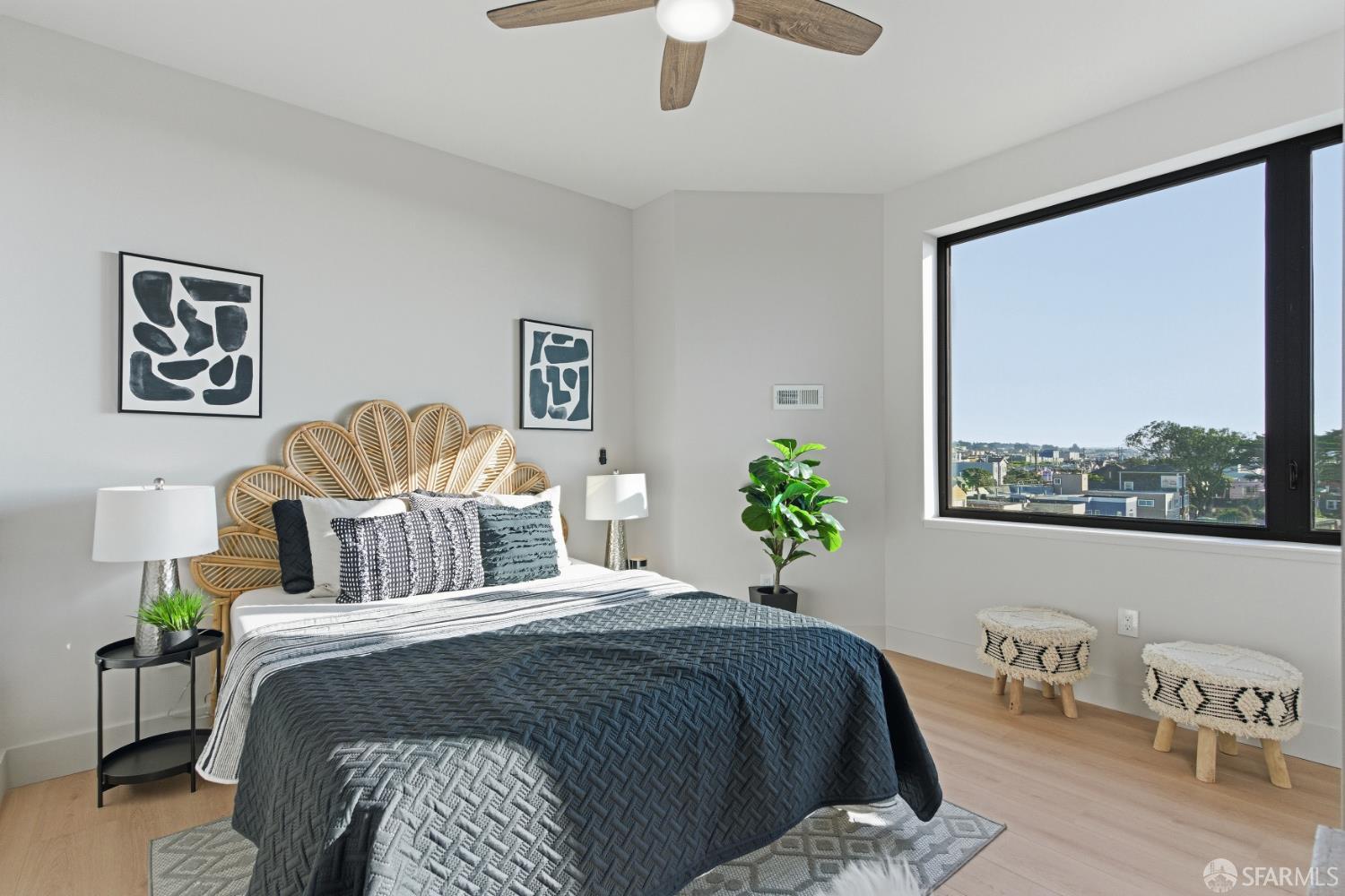 Detail Gallery Image 35 of 39 For 3945 Judah St #303,  San Francisco,  CA 94122 - 1 Beds | 1 Baths