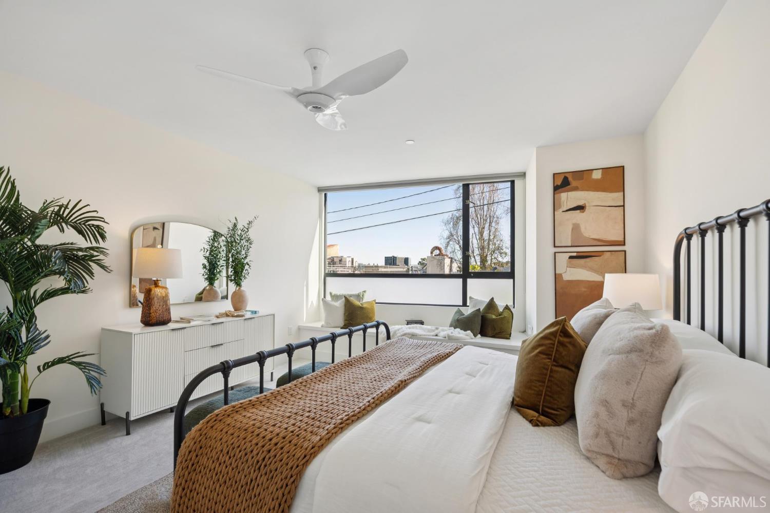 Photo #34: 425092944 Listing: Photo #34