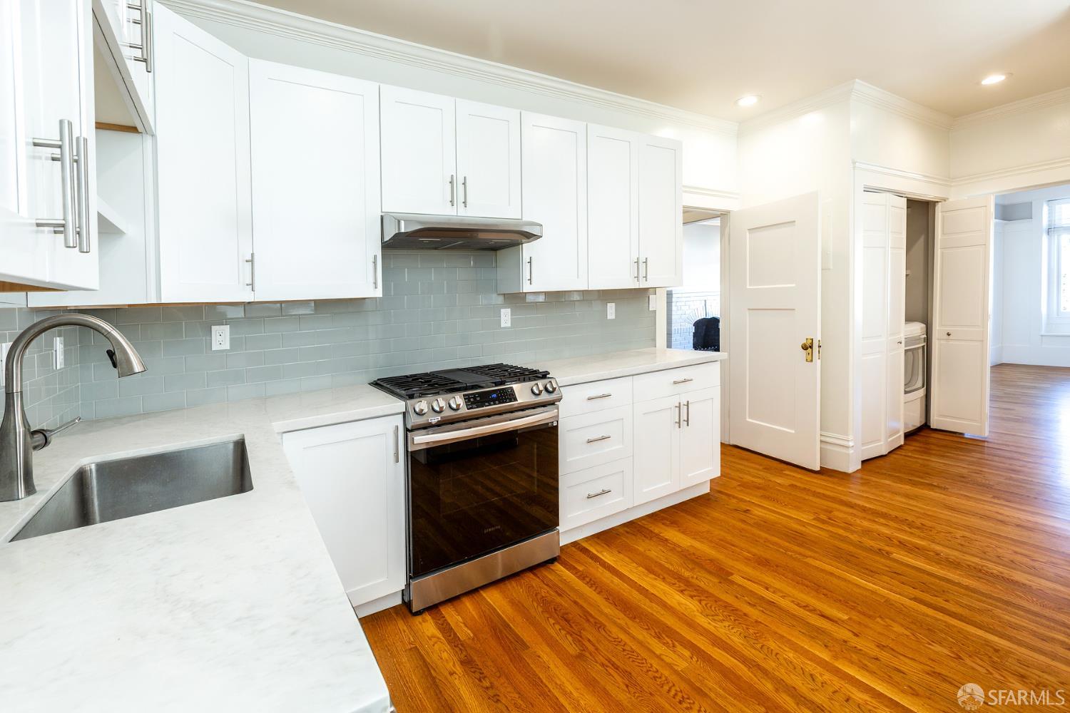 Detail Gallery Image 12 of 29 For 2759 Union St, San Francisco,  CA 94123 - 2 Beds | 2 Baths