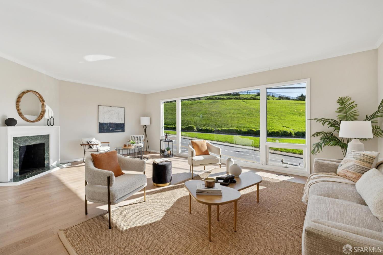 Detail Gallery Image 8 of 73 For 2030 Ortega St, San Francisco,  CA 94122 - 3 Beds | 2 Baths