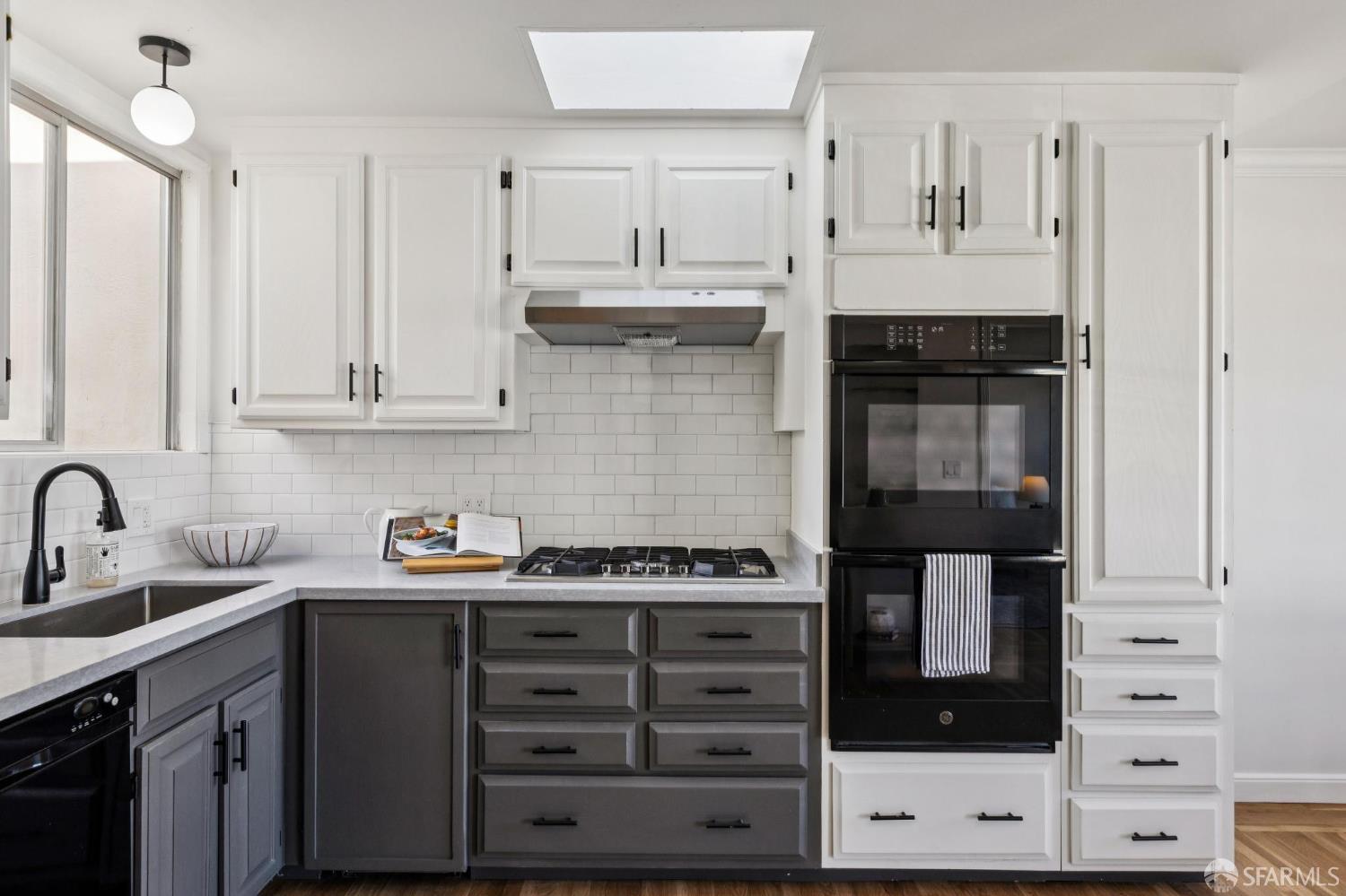 Detail Gallery Image 21 of 62 For 1479 42nd Ave, San Francisco,  CA 94122 - 4 Beds | 3 Baths