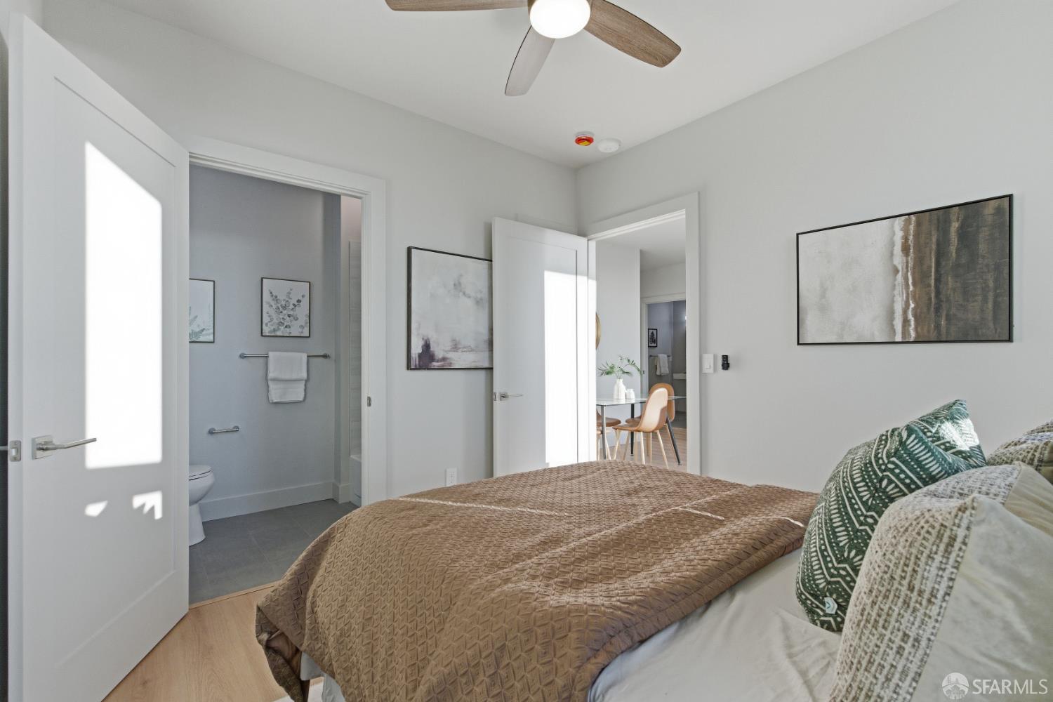 Detail Gallery Image 25 of 53 For 3945 Judah St #202,  San Francisco,  CA 94122 - 2 Beds | 2 Baths