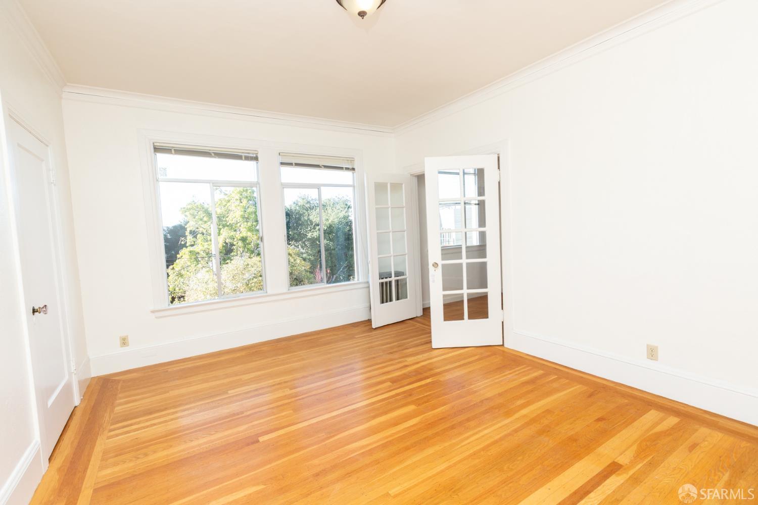 3033 Franklin Street # 7