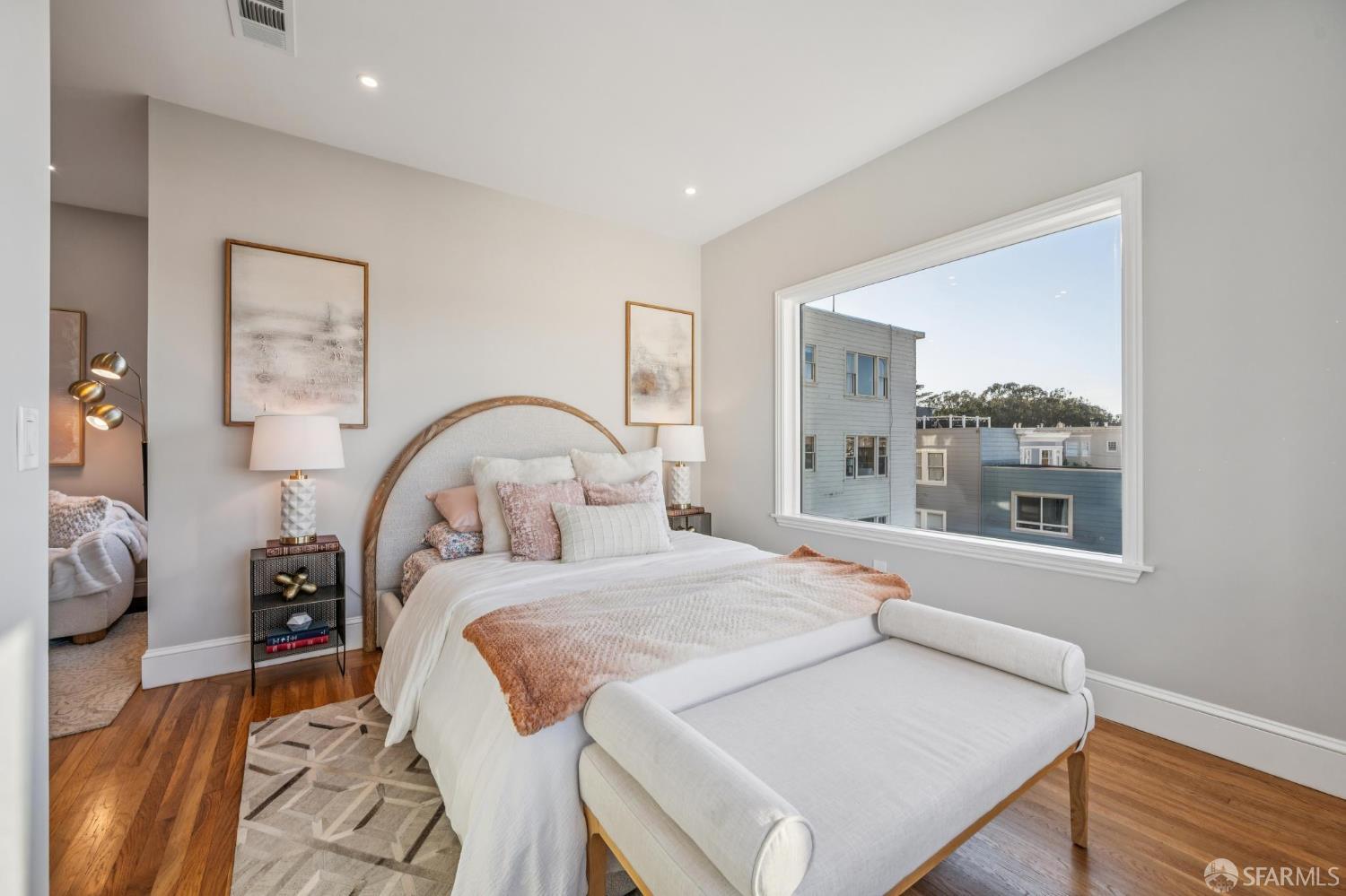 Detail Gallery Image 24 of 66 For 779 20th Ave #779,  San Francisco,  CA 94121 - 4 Beds | 3 Baths