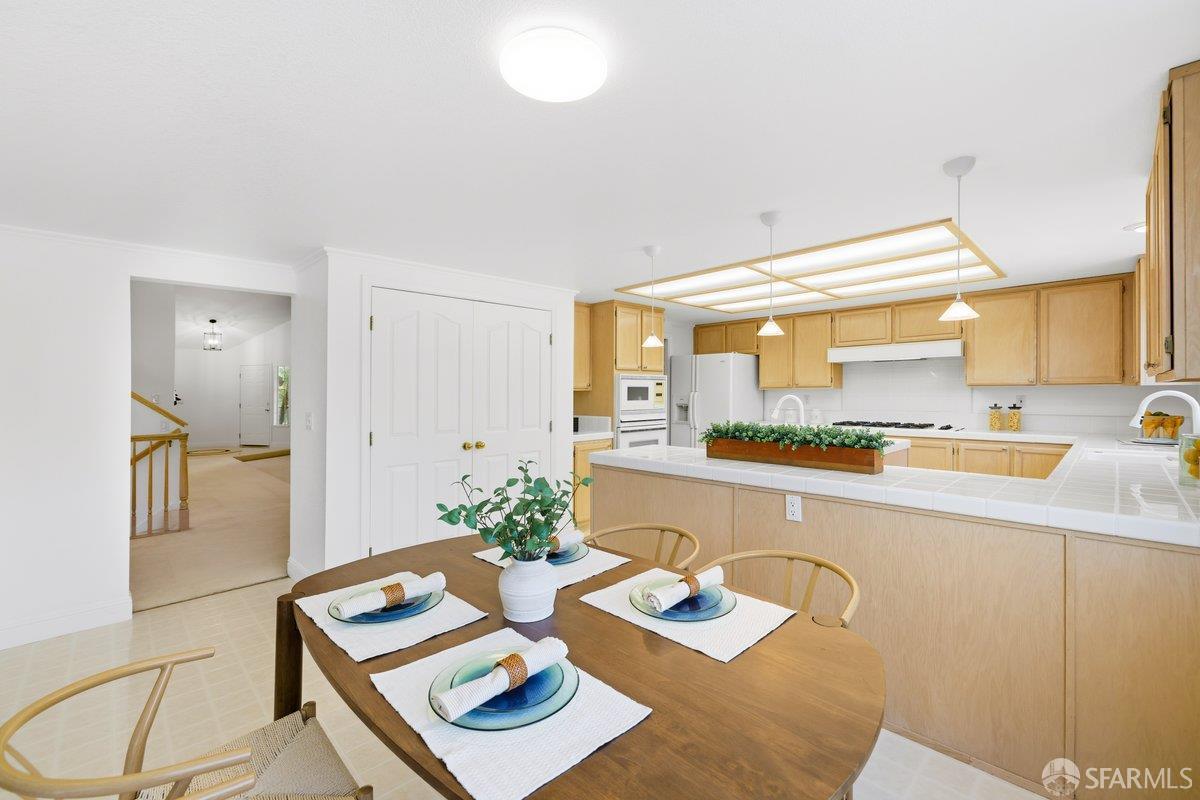 Detail Gallery Image 24 of 39 For 116 Blackpool Ct, Danville,  CA 94506 - 4 Beds | 3 Baths