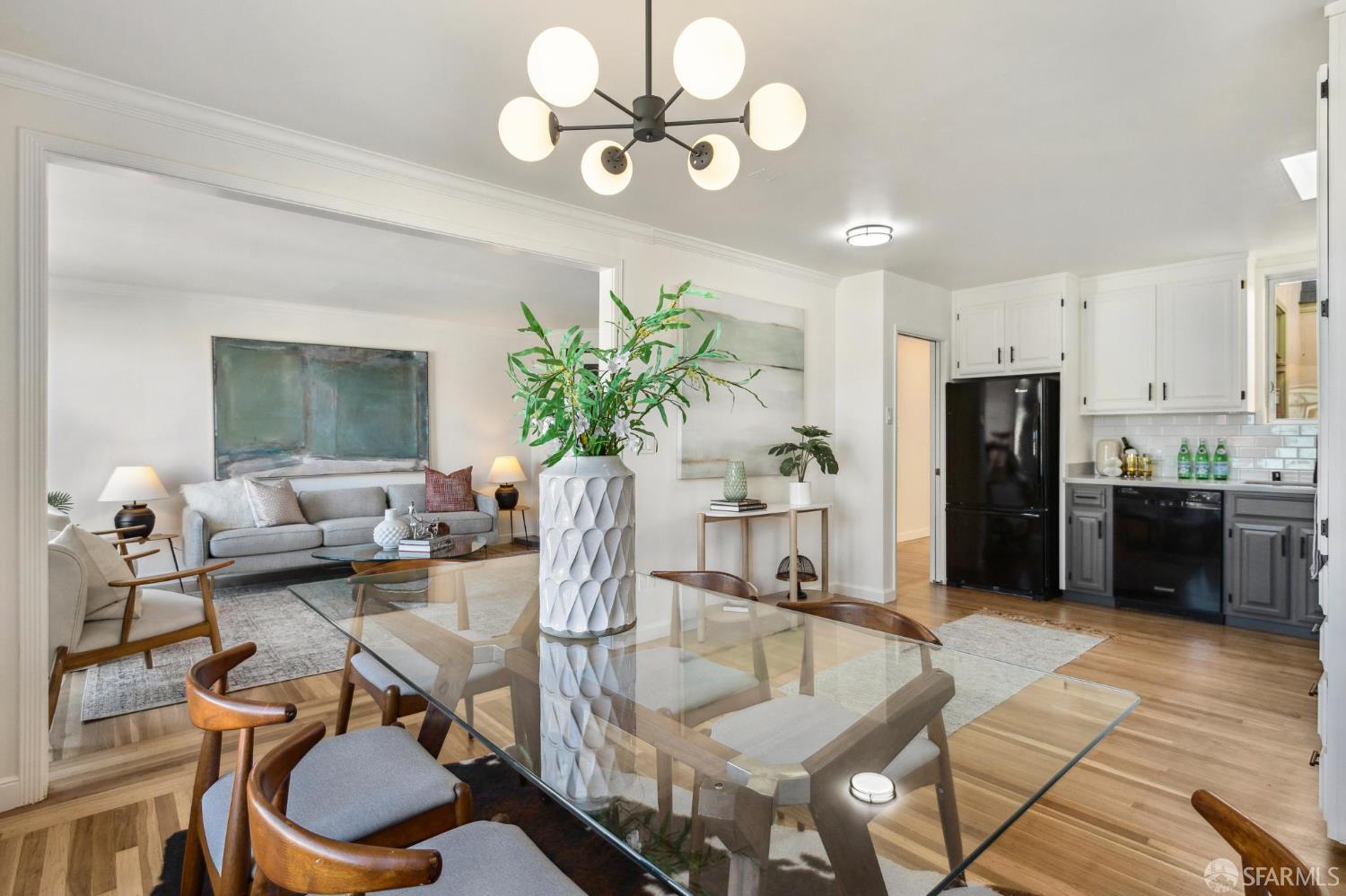 Detail Gallery Image 14 of 62 For 1479 42nd Ave, San Francisco,  CA 94122 - 4 Beds | 3 Baths