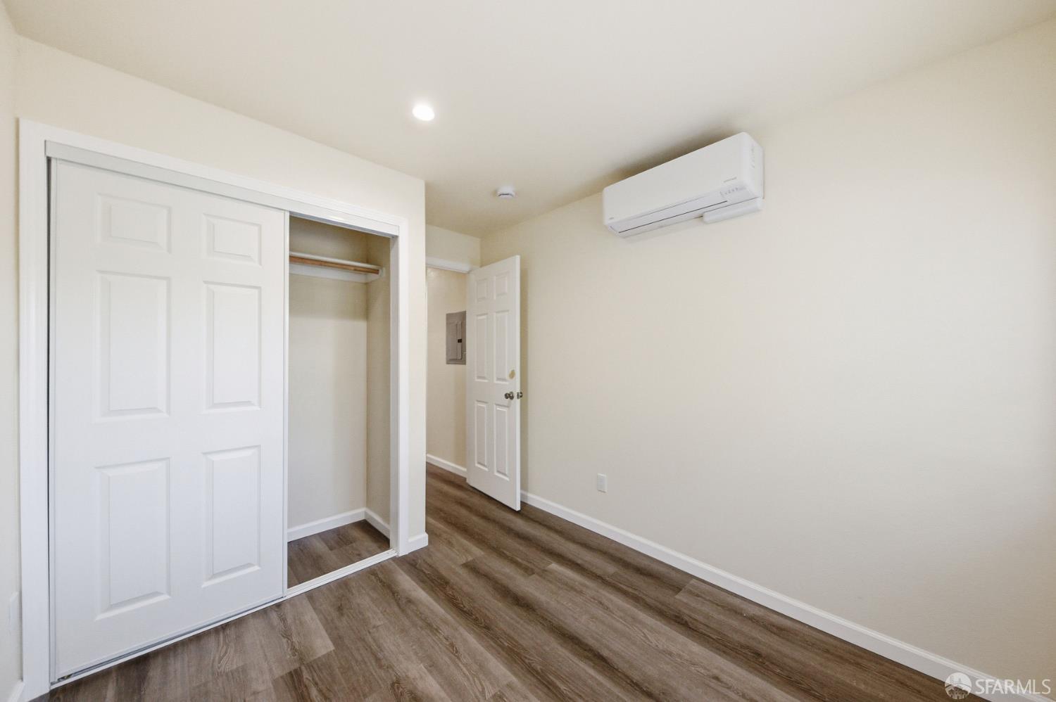 Detail Gallery Image 8 of 13 For 1942 Peggy Dr a,  Pleasant Hill,  CA 94523 - 2 Beds | 1 Baths