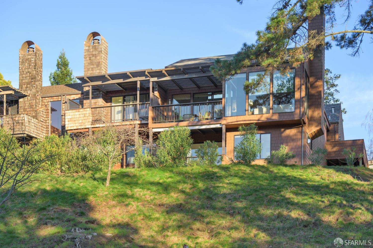 Detail Gallery Image 48 of 54 For 214 the Knoll, Orinda,  CA 94563 - 3 Beds | 3 Baths