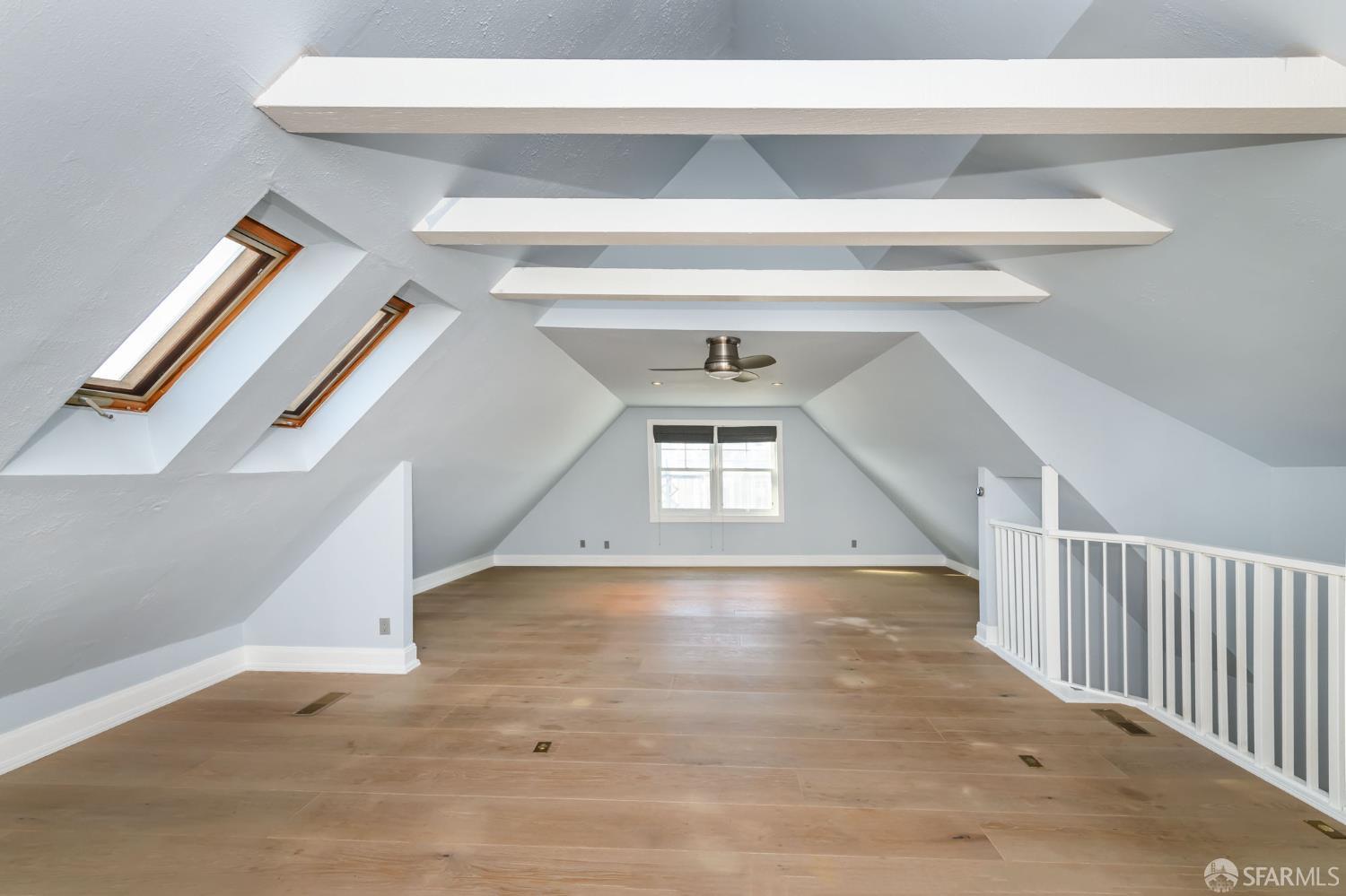 Detail Gallery Image 20 of 27 For 643 Hampshire St, San Francisco,  CA 94110 - 2 Beds | 2 Baths