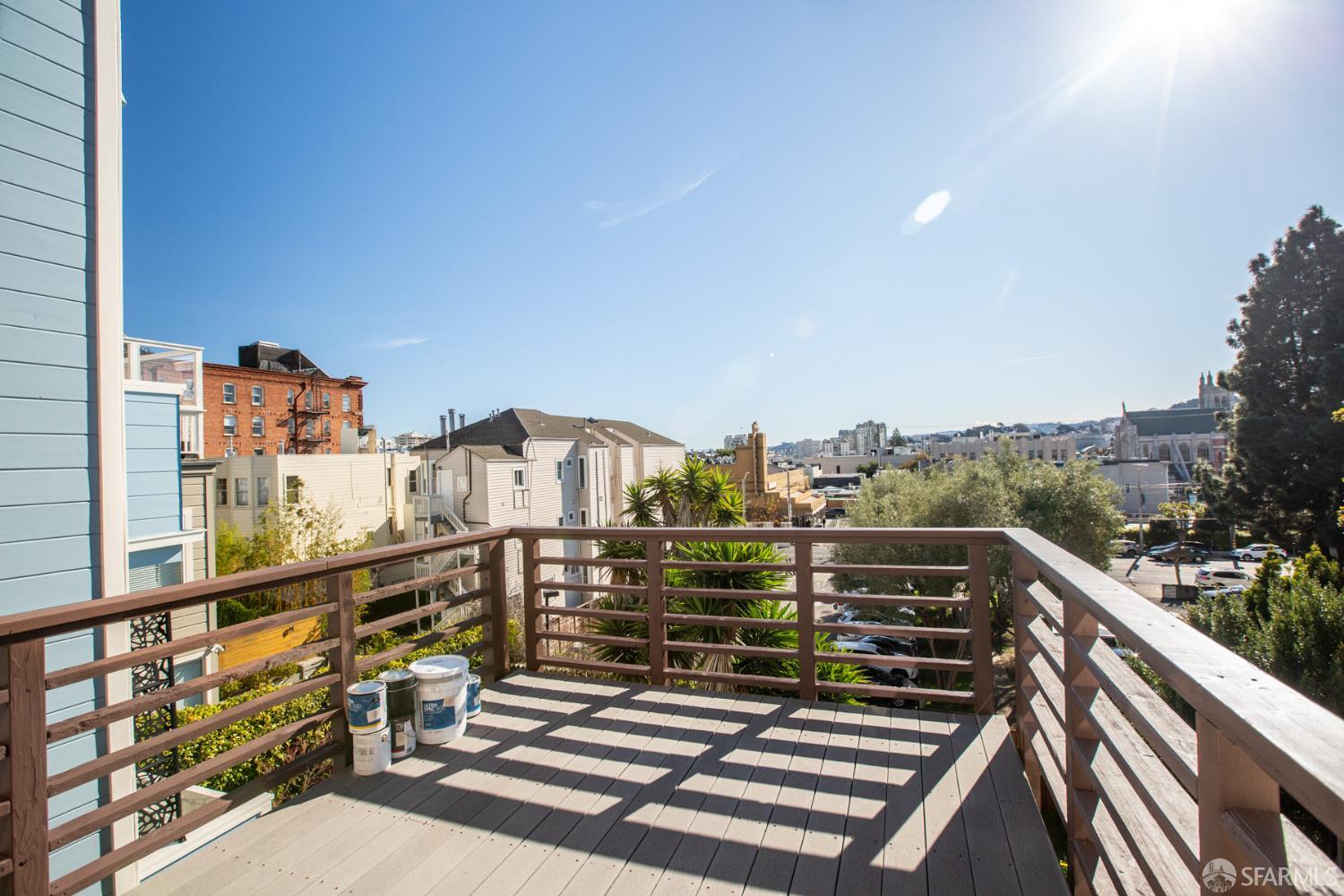 Detail Gallery Image 5 of 13 For 2555 Sacramento St #D,  San Francisco,  CA 94115 - 1 Beds | 1 Baths