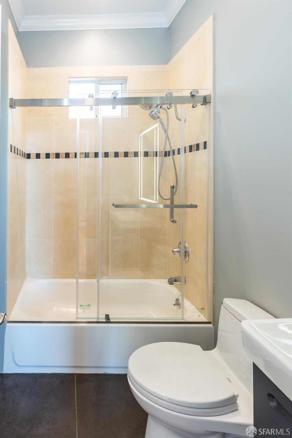 Detail Gallery Image 7 of 13 For 2555 Sacramento St #D,  San Francisco,  CA 94115 - 1 Beds | 1 Baths