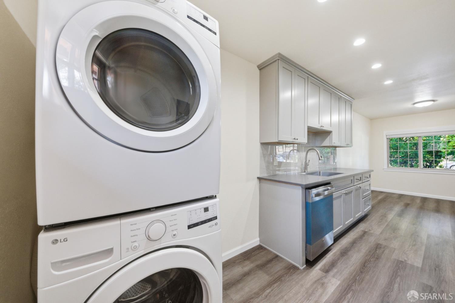 Detail Gallery Image 3 of 20 For 1942 Peggy Dr, Pleasant Hill,  CA 94523 - 3 Beds | 2 Baths