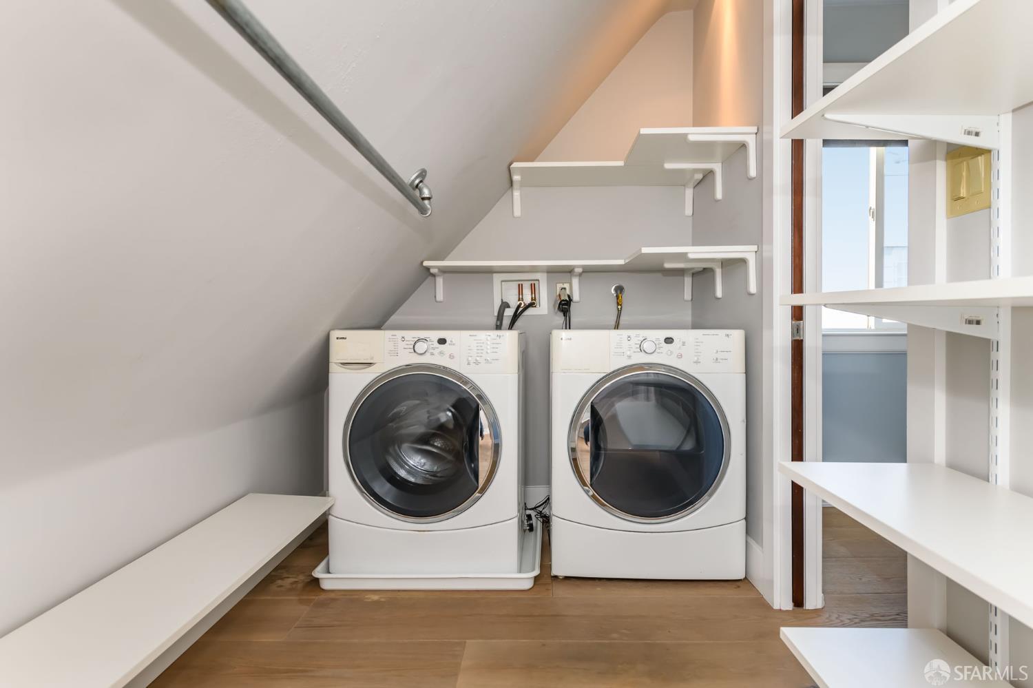 Detail Gallery Image 23 of 27 For 643 Hampshire St, San Francisco,  CA 94110 - 2 Beds | 2 Baths