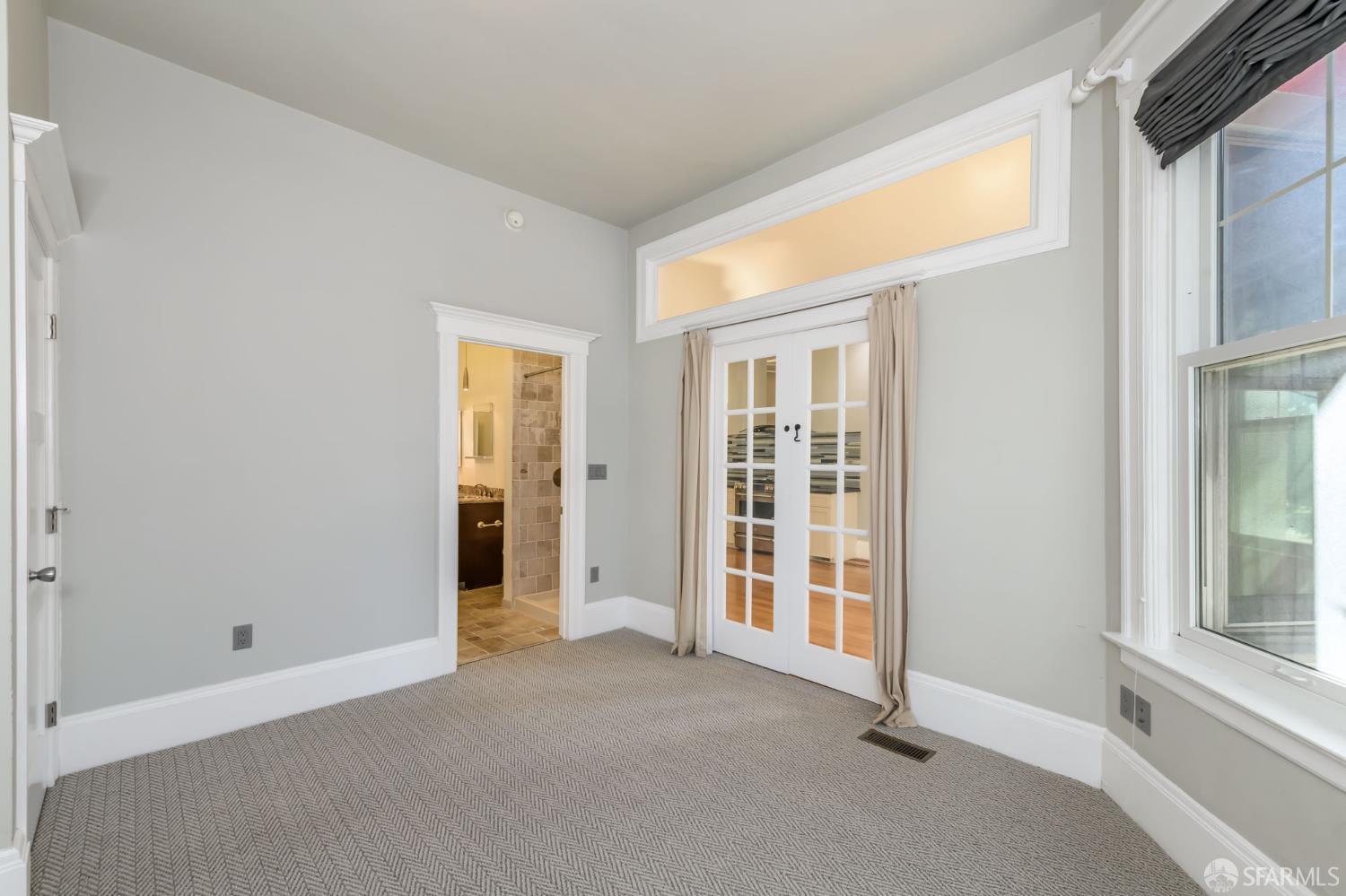 Detail Gallery Image 17 of 27 For 643 Hampshire St, San Francisco,  CA 94110 - 2 Beds | 2 Baths