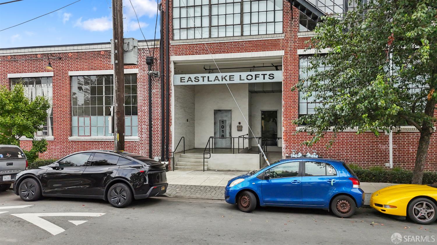 Front Image Thumbnail for SF426095091