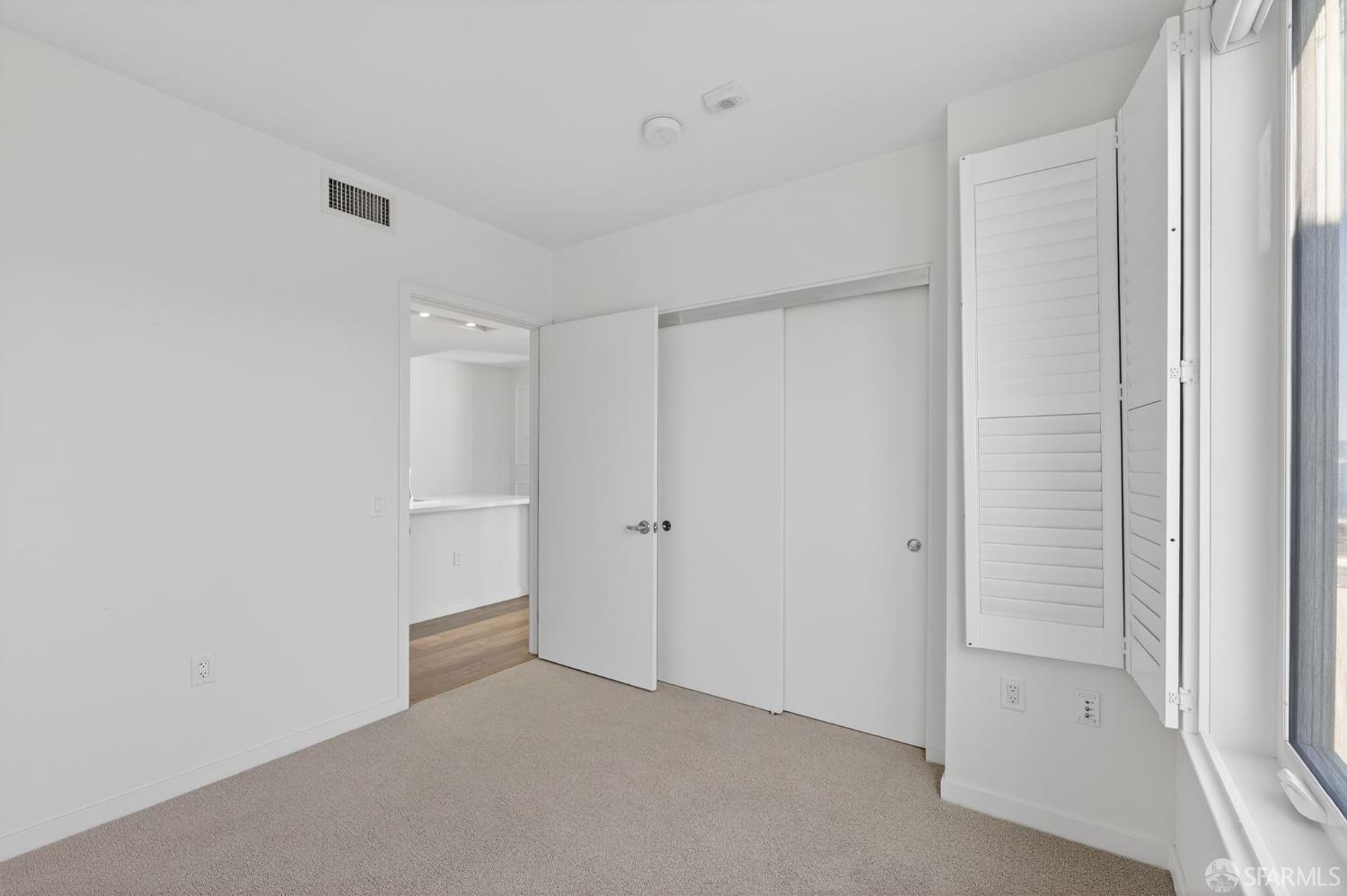 Detail Gallery Image 28 of 33 For 10 Innes Ct #401,  San Francisco,  CA 94124 - 3 Beds | 2 Baths