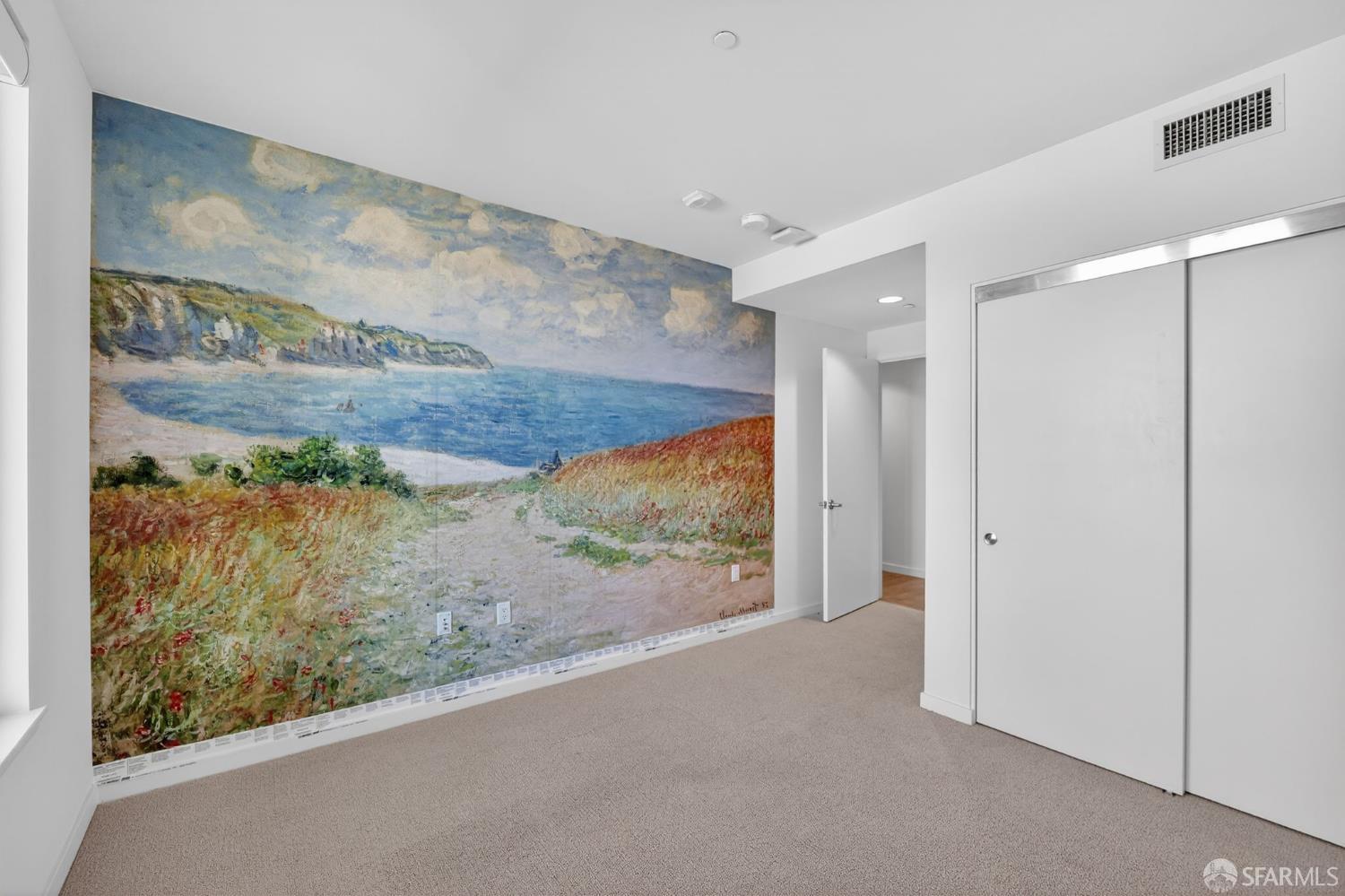 Detail Gallery Image 24 of 33 For 10 Innes Ct #401,  San Francisco,  CA 94124 - 3 Beds | 2 Baths