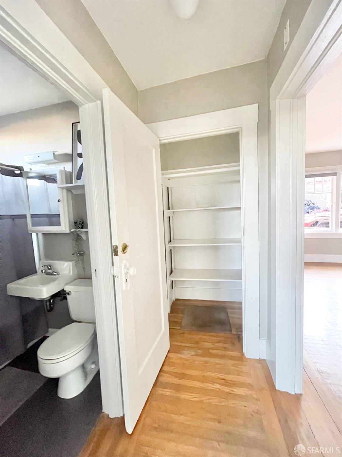 Detail Gallery Image 14 of 26 For 42 Seward St, San Francisco,  CA 94114 - 1 Beds | 1 Baths