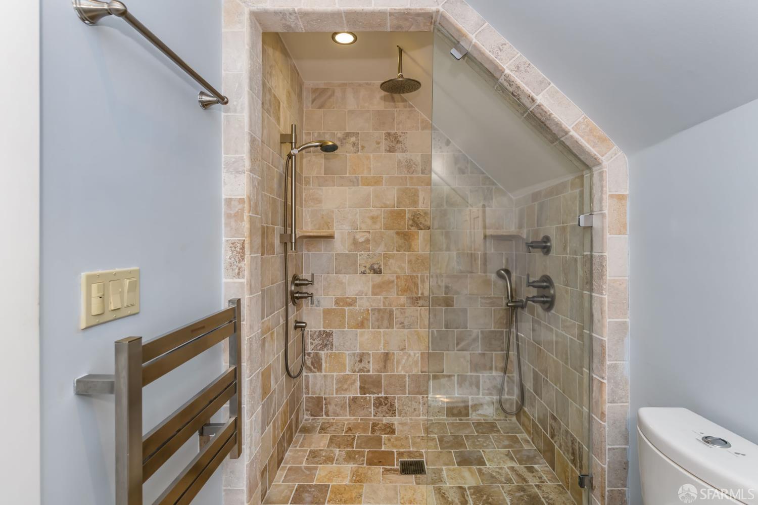 Detail Gallery Image 26 of 27 For 643 Hampshire St, San Francisco,  CA 94110 - 2 Beds | 2 Baths