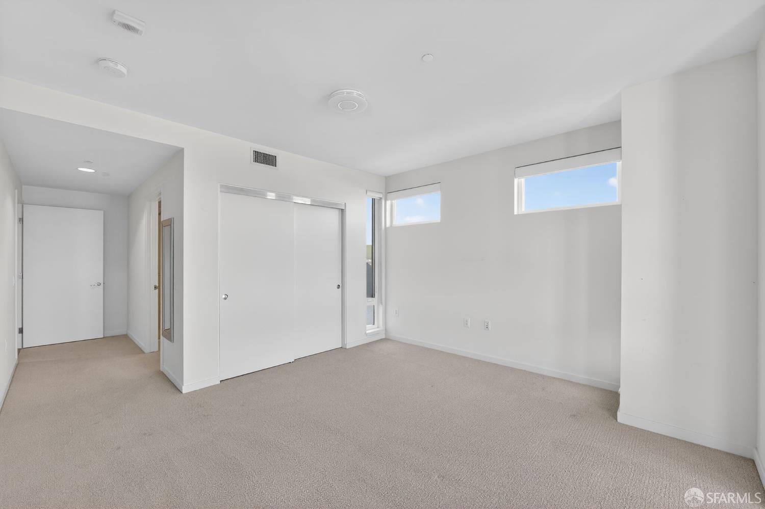 Detail Gallery Image 18 of 33 For 10 Innes Ct #401,  San Francisco,  CA 94124 - 3 Beds | 2 Baths