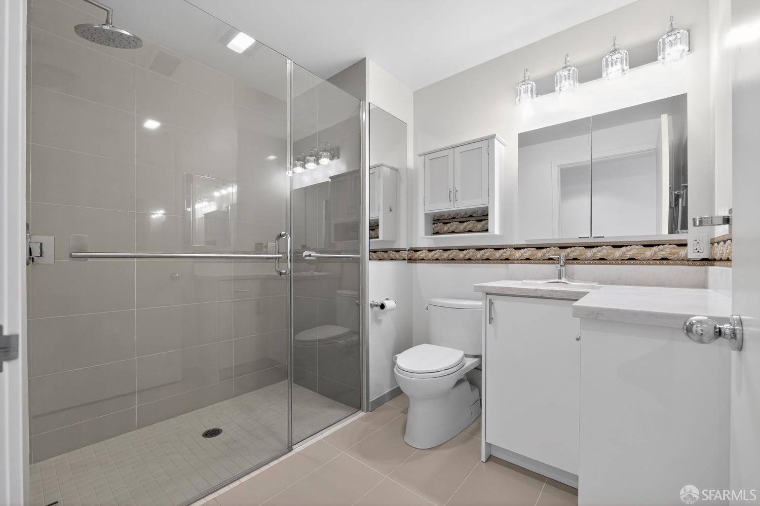 Detail Gallery Image 22 of 33 For 10 Innes Ct #401,  San Francisco,  CA 94124 - 3 Beds | 2 Baths