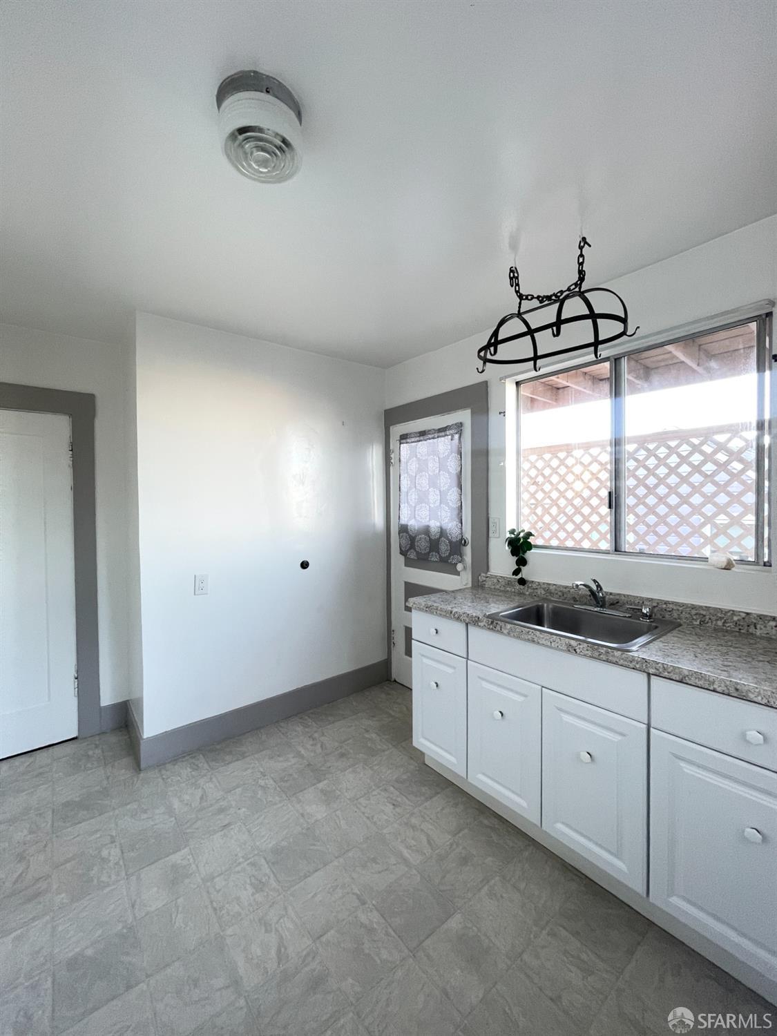 Detail Gallery Image 17 of 26 For 42 Seward St, San Francisco,  CA 94114 - 1 Beds | 1 Baths