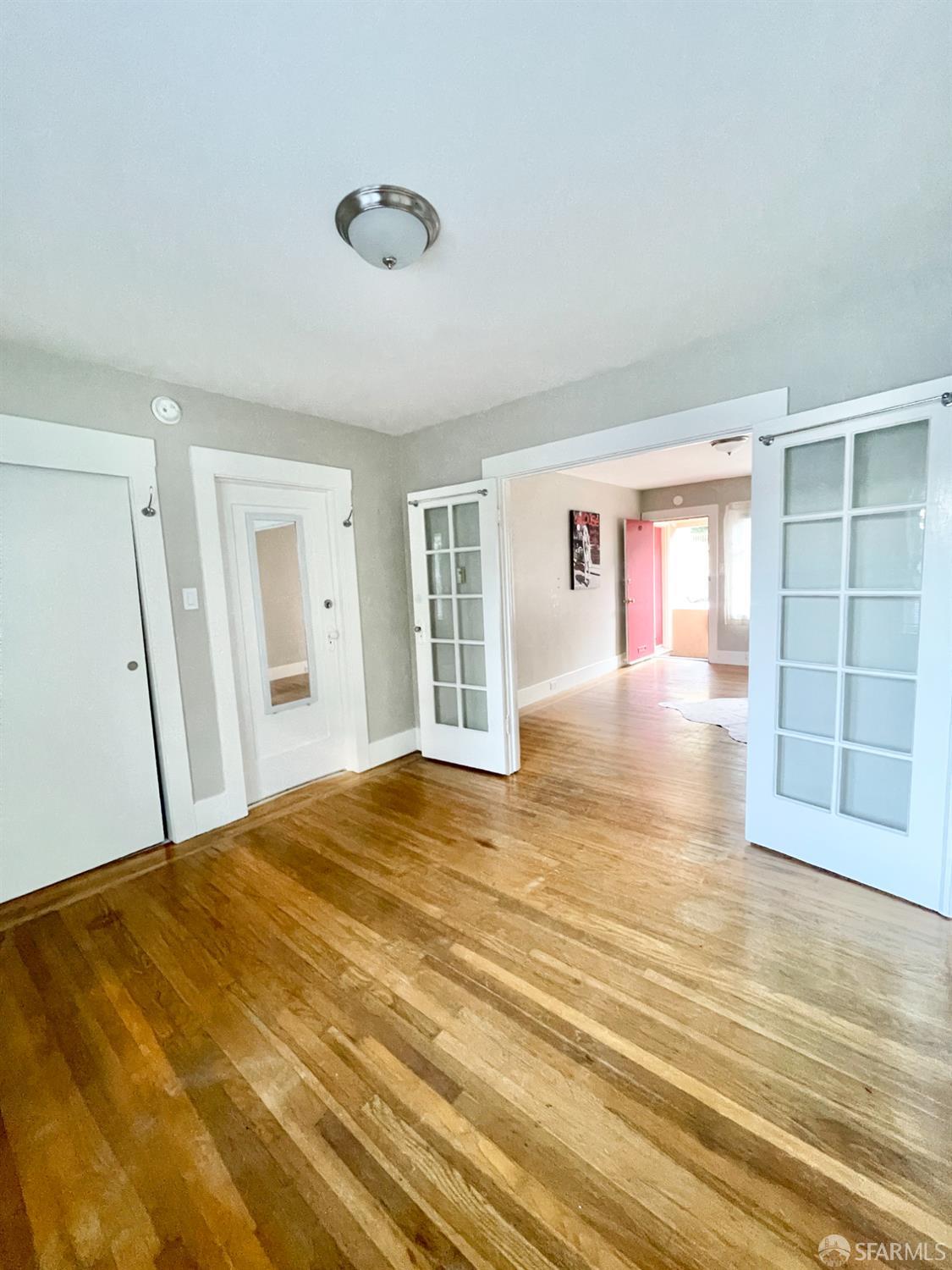 Detail Gallery Image 7 of 26 For 42 Seward St, San Francisco,  CA 94114 - 1 Beds | 1 Baths