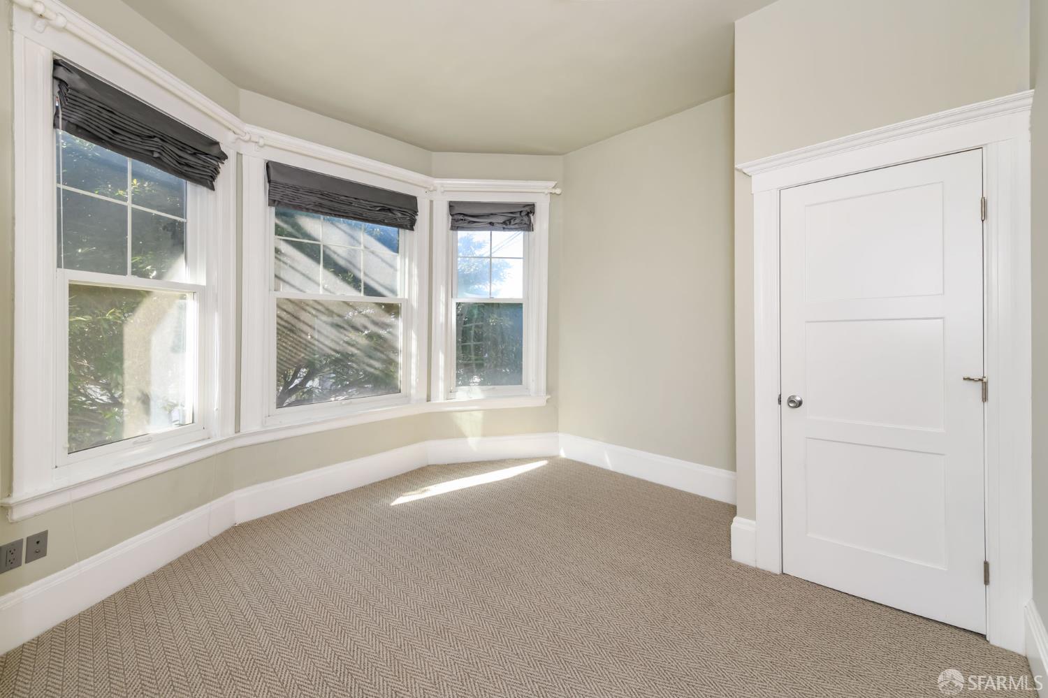 Detail Gallery Image 18 of 27 For 643 Hampshire St, San Francisco,  CA 94110 - 2 Beds | 2 Baths