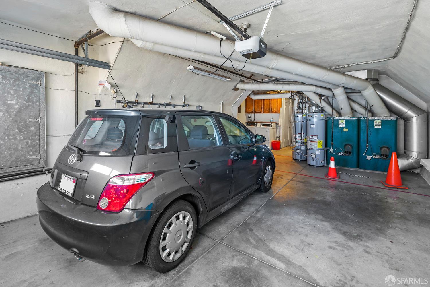 Detail Gallery Image 17 of 18 For 2375 24th Ave, San Francisco,  CA 94116 - – Beds | – Baths