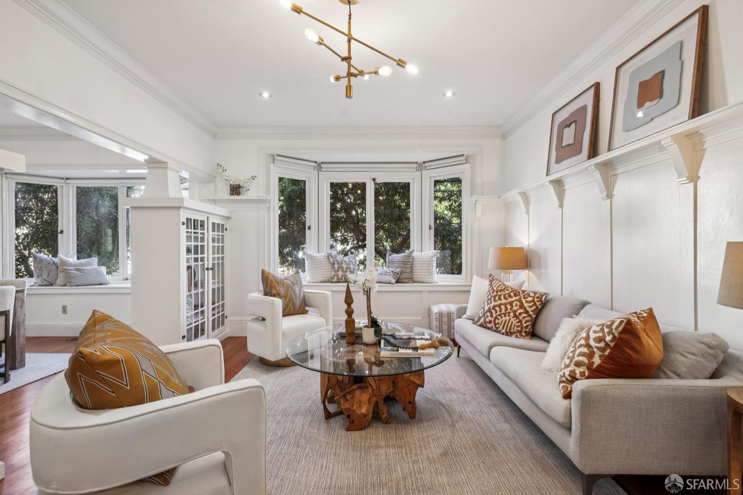 Photo #2: 426094981 Listing: Photo #2