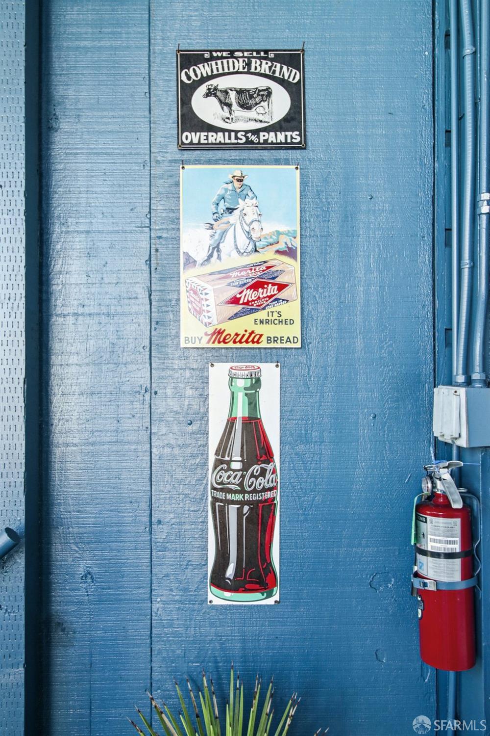 Detail Gallery Image 53 of 99 For 560 Lyon St, San Francisco,  CA 94117 - 5 Beds | 3/1 Baths