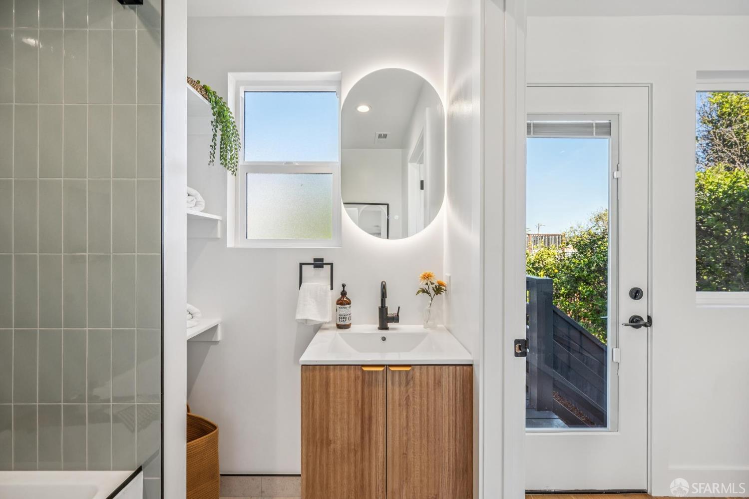 Detail Gallery Image 31 of 55 For 1439 Silver Ave, San Francisco,  CA 94134 - 2 Beds | 2 Baths