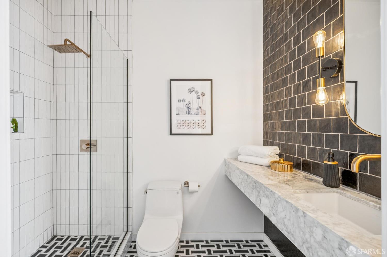 Detail Gallery Image 25 of 50 For 3821 23rd St, San Francisco,  CA 94114 - 3 Beds | 3 Baths