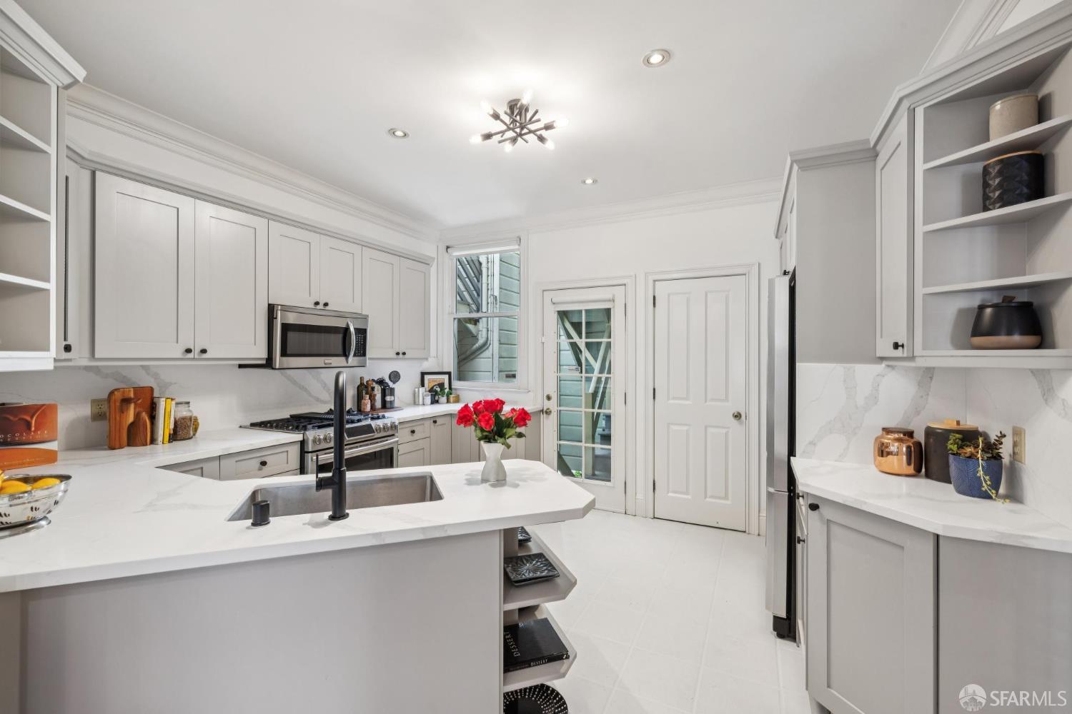 Photo #12: 426094981 Listing: Photo #12